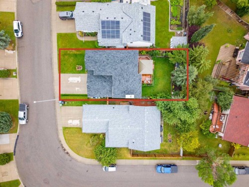 179 Riverstone Crescent Se, Calgary, AB 