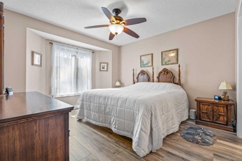 319 De Foras Close Nw, High River, AB 