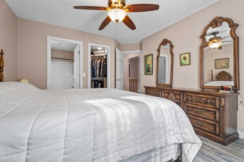 319 De Foras Close Nw, High River, AB 