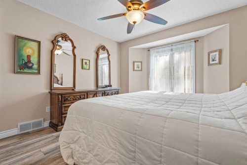 319 De Foras Close Nw, High River, AB 