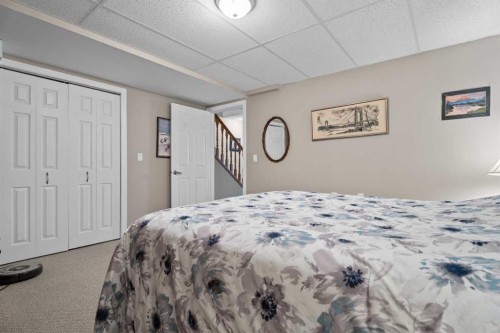319 De Foras Close Nw, High River, AB 