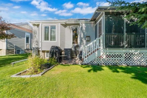 319 De Foras Close Nw, High River, AB 