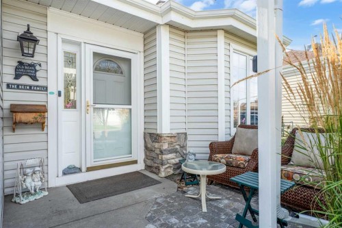 319 De Foras Close Nw, High River, AB 