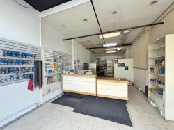 325B 17 Avenue SWCalgary, AB T2S 0A5