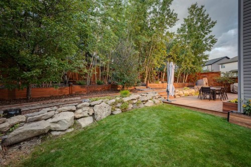 213 Cortina Bay Sw, Calgary, AB 