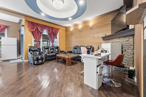 290 Valleyview Court Se, Calgary, AB 