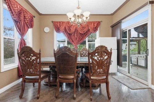 290 Valleyview Court Se, Calgary, AB 