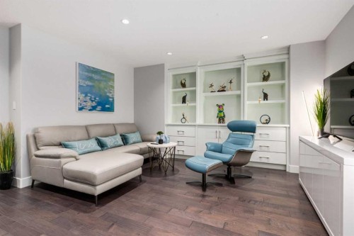1604 46 Street Nw, Calgary, AB 