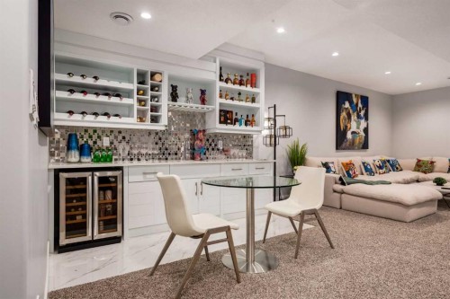 1604 46 Street Nw, Calgary, AB 