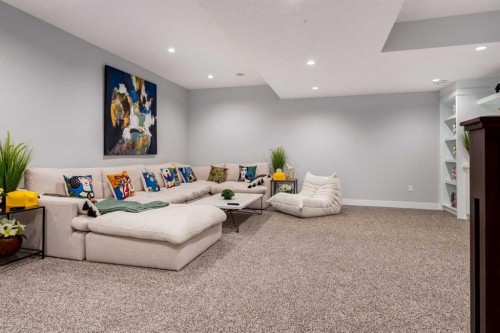 1604 46 Street Nw, Calgary, AB 