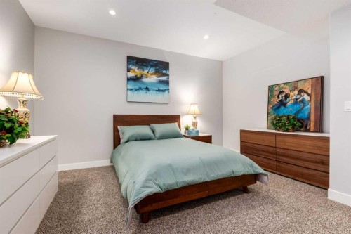 1604 46 Street Nw, Calgary, AB 