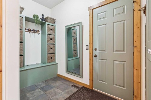122 Hidden Creek Heights Nw, Calgary, AB 