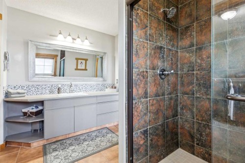 122 Hidden Creek Heights Nw, Calgary, AB 