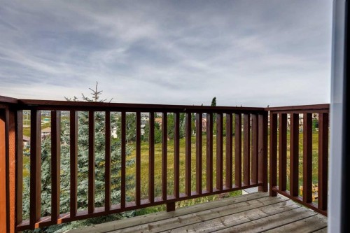 122 Hidden Creek Heights Nw, Calgary, AB 