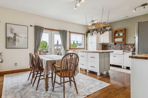 122 Hidden Creek Heights Nw, Calgary, AB 