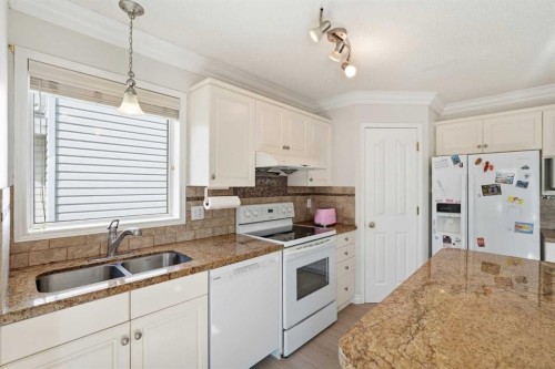 219 Schooner Close Nw, Calgary, AB 