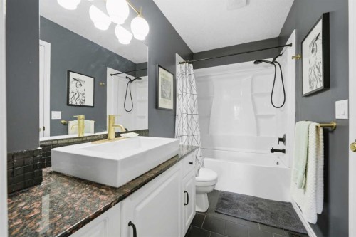 2-24 34 Avenue Sw, Calgary, AB 