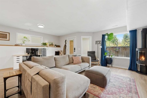 2-24 34 Avenue Sw, Calgary, AB 