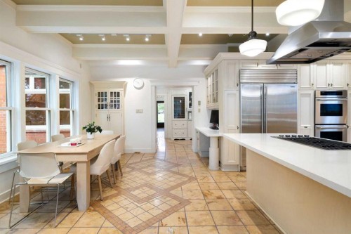 342 Superior Avenue Sw, Calgary, AB 