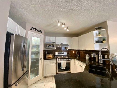 10 Elgin Drive Se, Calgary, AB 