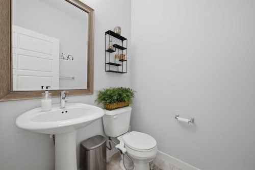 21 Redstone Heath Ne, Calgary, AB 