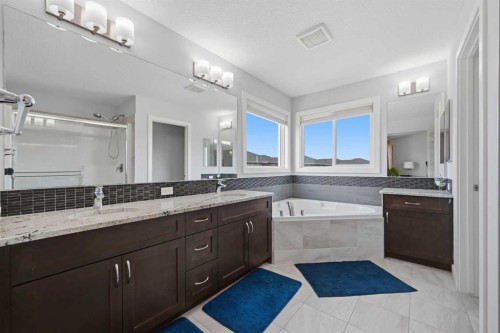 21 Redstone Heath Ne, Calgary, AB 