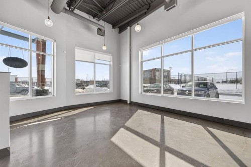 2 Royal Vista Link, Calgary, AB 