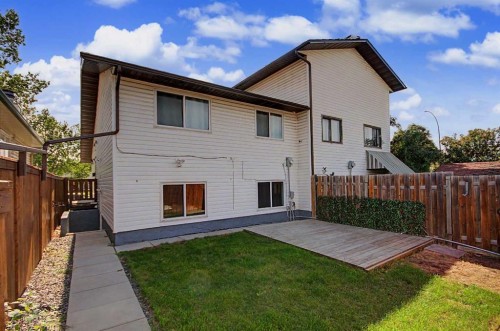 2444 Woodview Drive Sw, Calgary, AB 