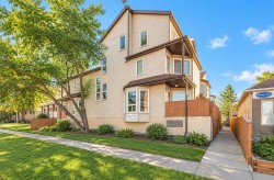 11-113 22 Avenue NE Calgary, AB T2E 1T4