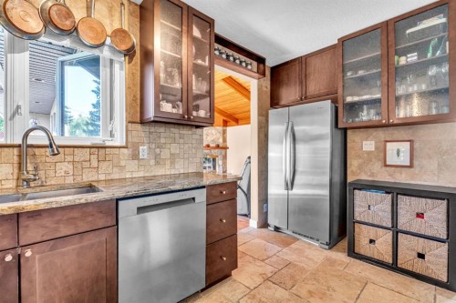 7207 Fleetwood Drive Se, Calgary, AB 