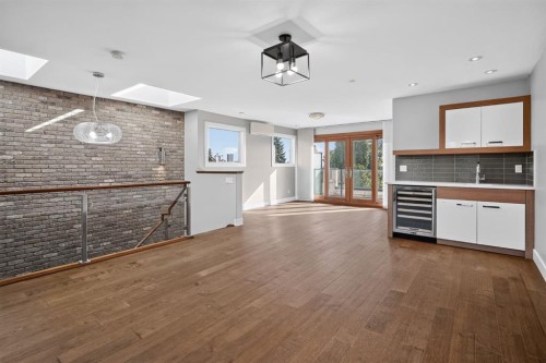3816 17 Street Sw, Calgary, AB 
