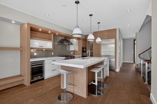 3816 17 Street Sw, Calgary, AB 
