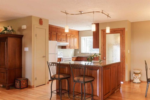 346 Rundleview Drive Ne, Calgary, AB 