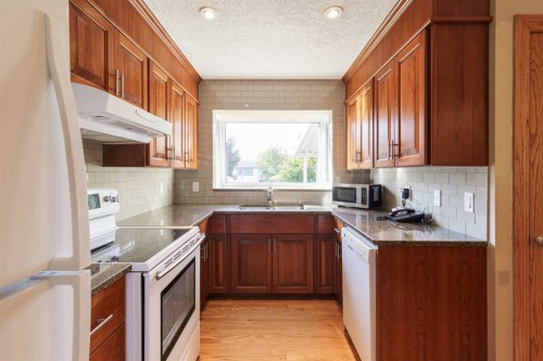 346 Rundleview Drive Ne, Calgary, AB 