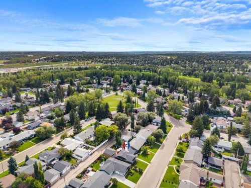 10832 Mapleford Road Se, Calgary, AB 