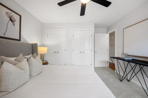 839 Lake Twintree Crescent Se, Calgary, AB 