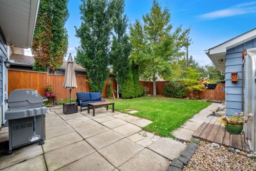 839 Lake Twintree Crescent Se, Calgary, AB 