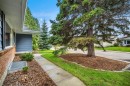 839 Lake Twintree Crescent Se, Calgary, AB 