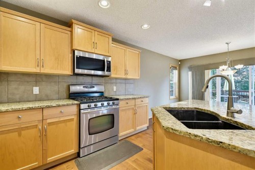 7308 26 Avenue Sw, Calgary, AB 