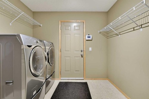 7308 26 Avenue Sw, Calgary, AB 