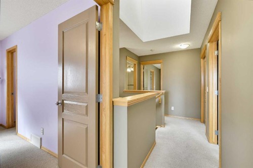 7308 26 Avenue Sw, Calgary, AB 