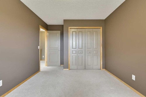 7308 26 Avenue Sw, Calgary, AB 