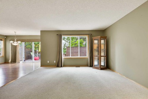 7308 26 Avenue Sw, Calgary, AB 
