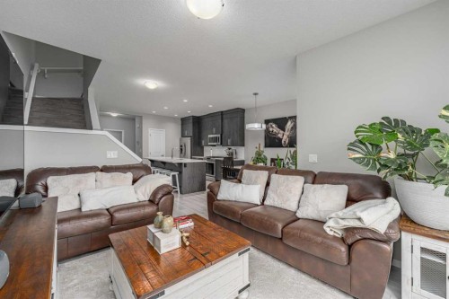 1040 Seton Circle Se, Calgary, AB 