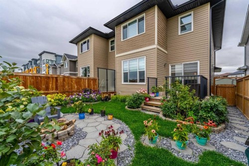 1040 Seton Circle Se, Calgary, AB 