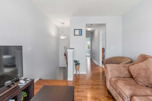30 Windstone Lane Sw, Airdrie, AB 