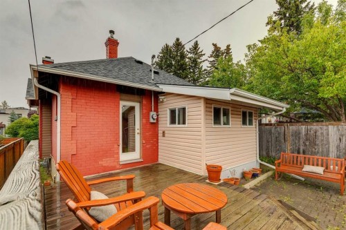 2003 26A Street Sw, Calgary, AB 