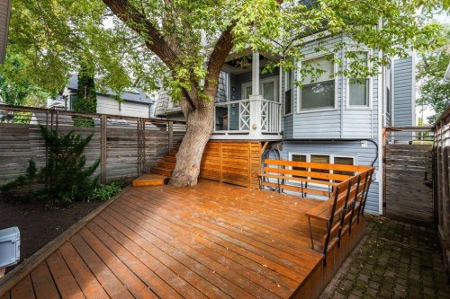 3617 3 Street Sw, Calgary, AB 
