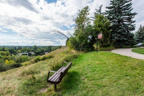 3617 3 Street Sw, Calgary, AB 