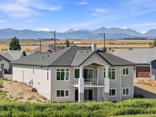 243 Red Tail Ridge Se, High River, AB 